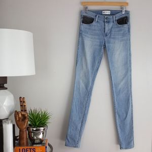 Wildfox Lily Contrast Pocket Jeans